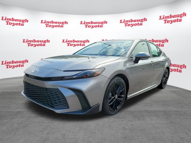Used 2025 Toyota Camry SE image 22