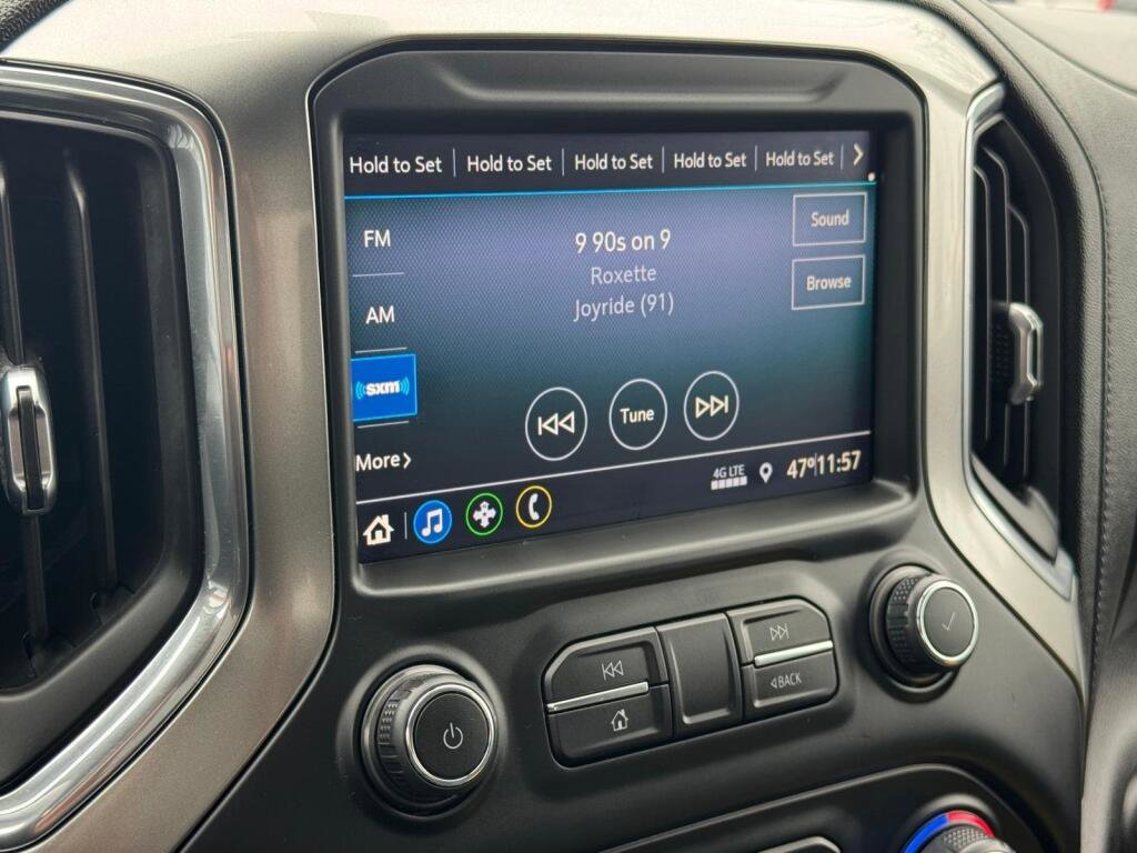 Used 2021 Chevrolet Silverado 1500 RST AWD/4WD image 15