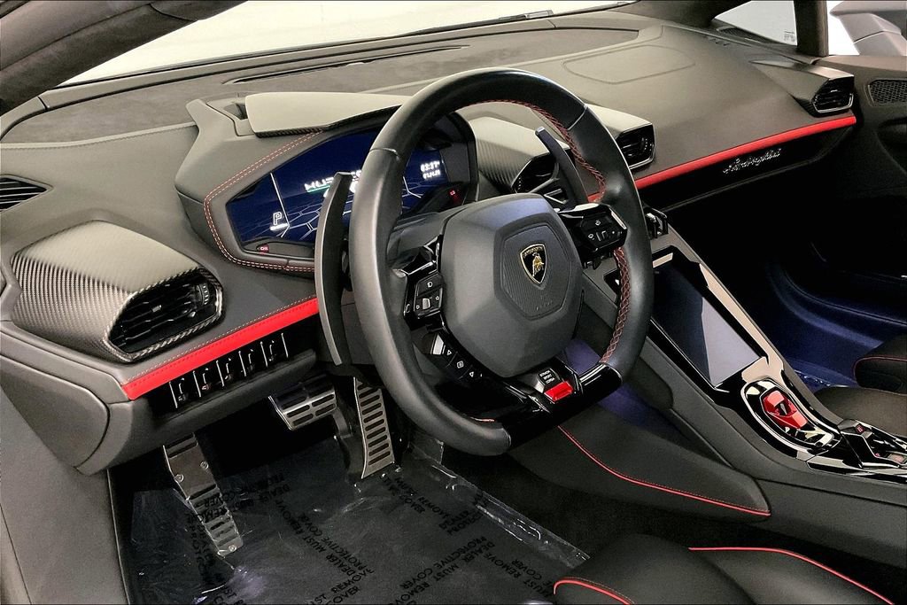 Used 2022 Lamborghini Huracan EVO image 7