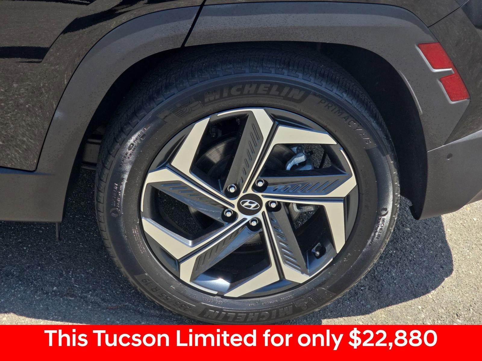 Used 2022 Hyundai Tucson Limited image 40