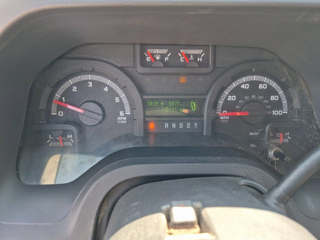 Used 2014 Ford E-350 and Econoline 350 Super Duty w/ Power Group image 20