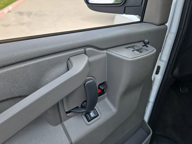 Used 2023 Chevrolet Express 3500 LT w/ LT Preferred Equipment Group RWD image 26