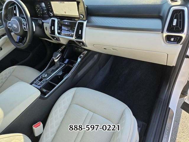 Used 2021 Kia Sorento SX image 17