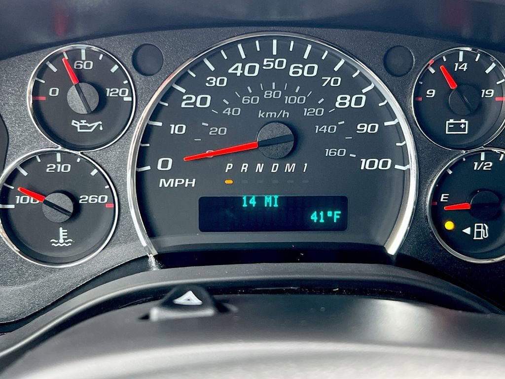 New 2025 GMC Savana 3500 w/ Power Convenience Package RWD image 32