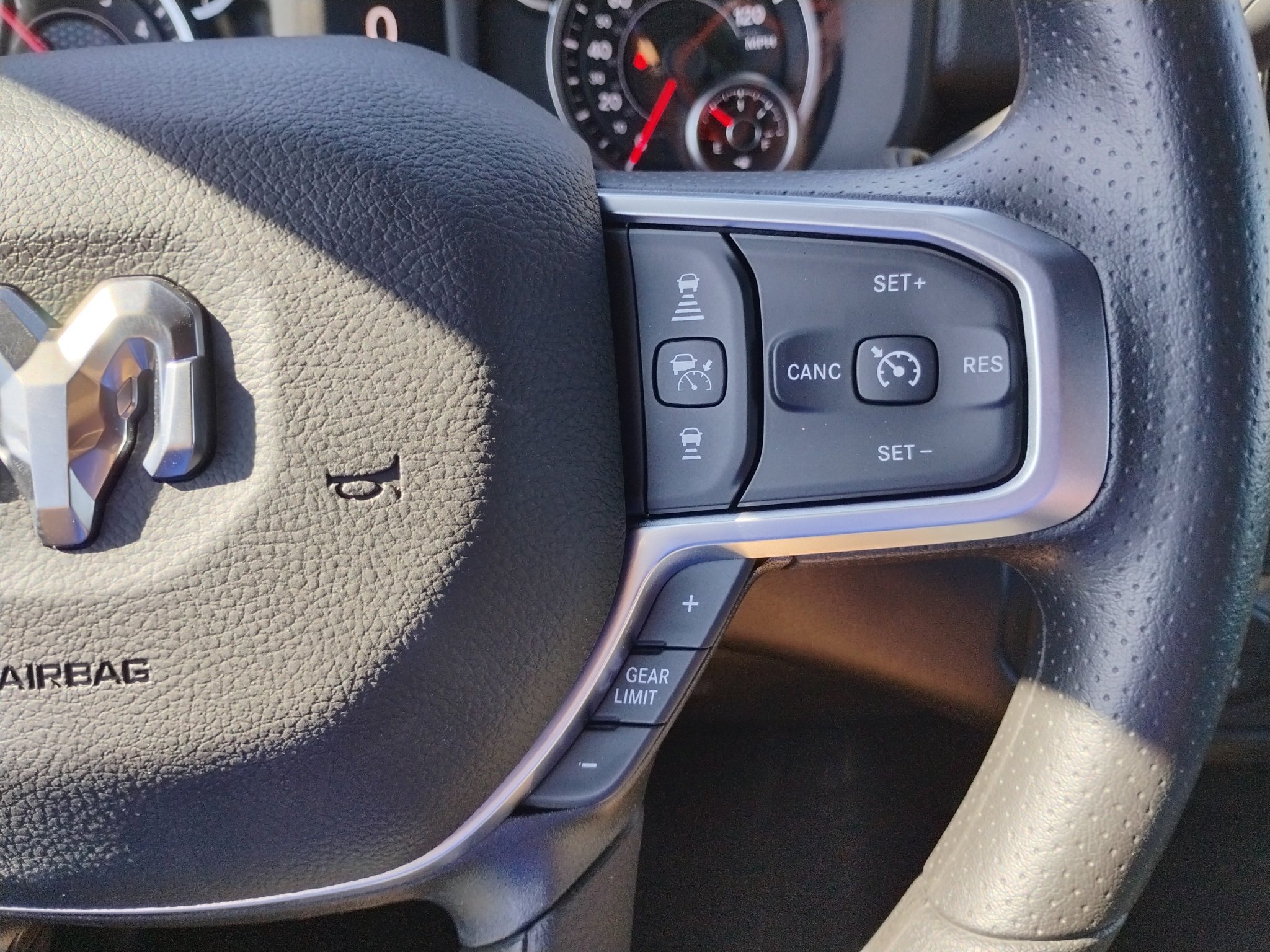 New 2027 RAM 2500 Tradesman AWD/4WD image 39
