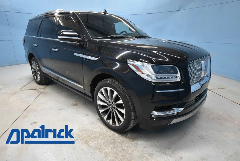 Used 2019 Lincoln Navigator Select AWD/4WD image 1