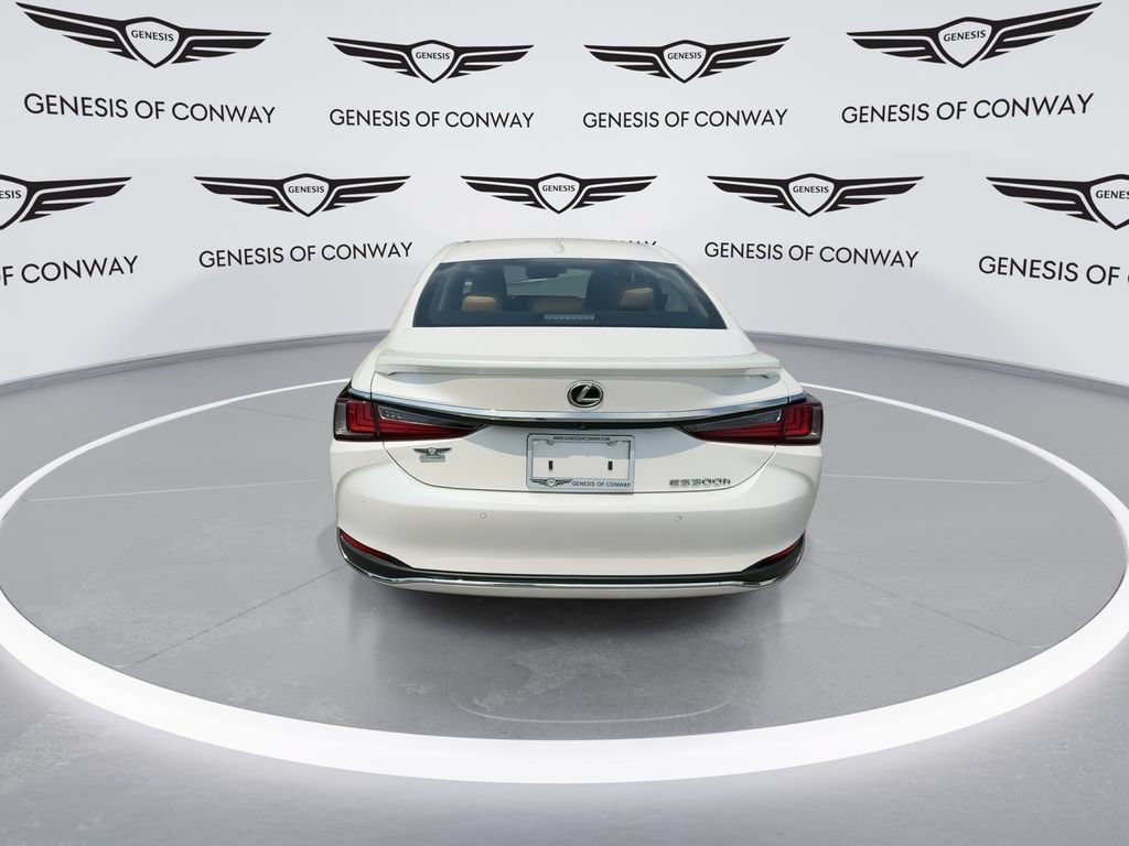 Used 2025 Lexus ES 300h w/ Premium Package FWD image 7