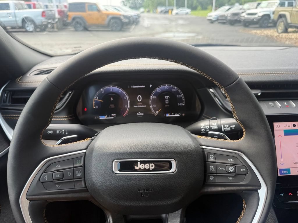 New 2026 Jeep Grand Cherokee L Limited AWD/4WD image 21