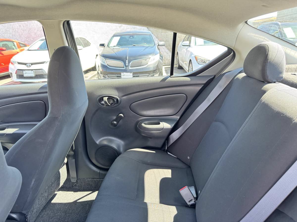 Used 2014 Nissan Versa S Plus FWD image 26