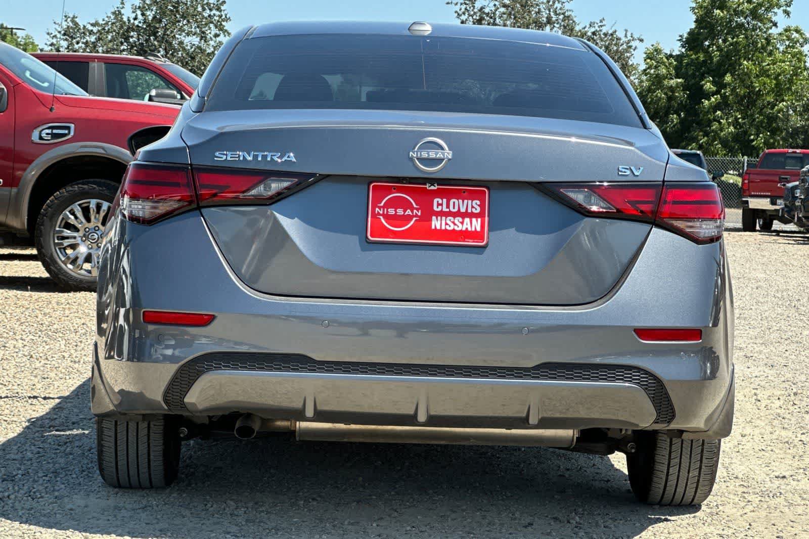 Used 2024 Nissan Sentra SV FWD image 8