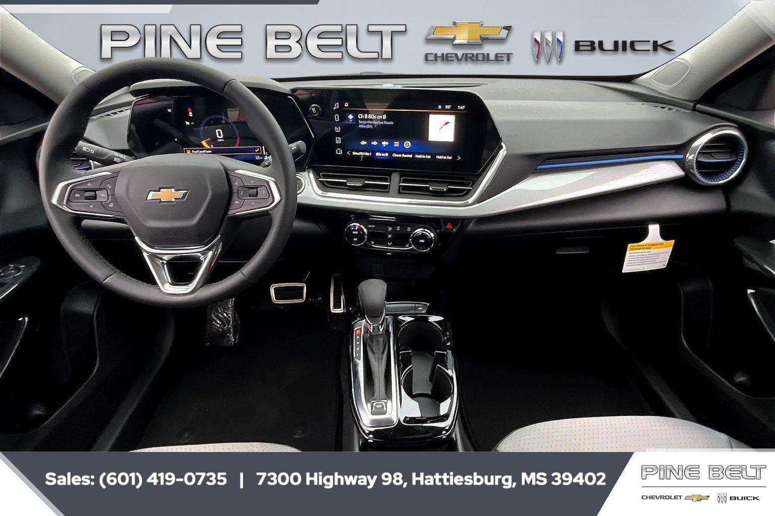 New 2026 Chevrolet Trax LT w/ LT Convenience Package FWD image 13