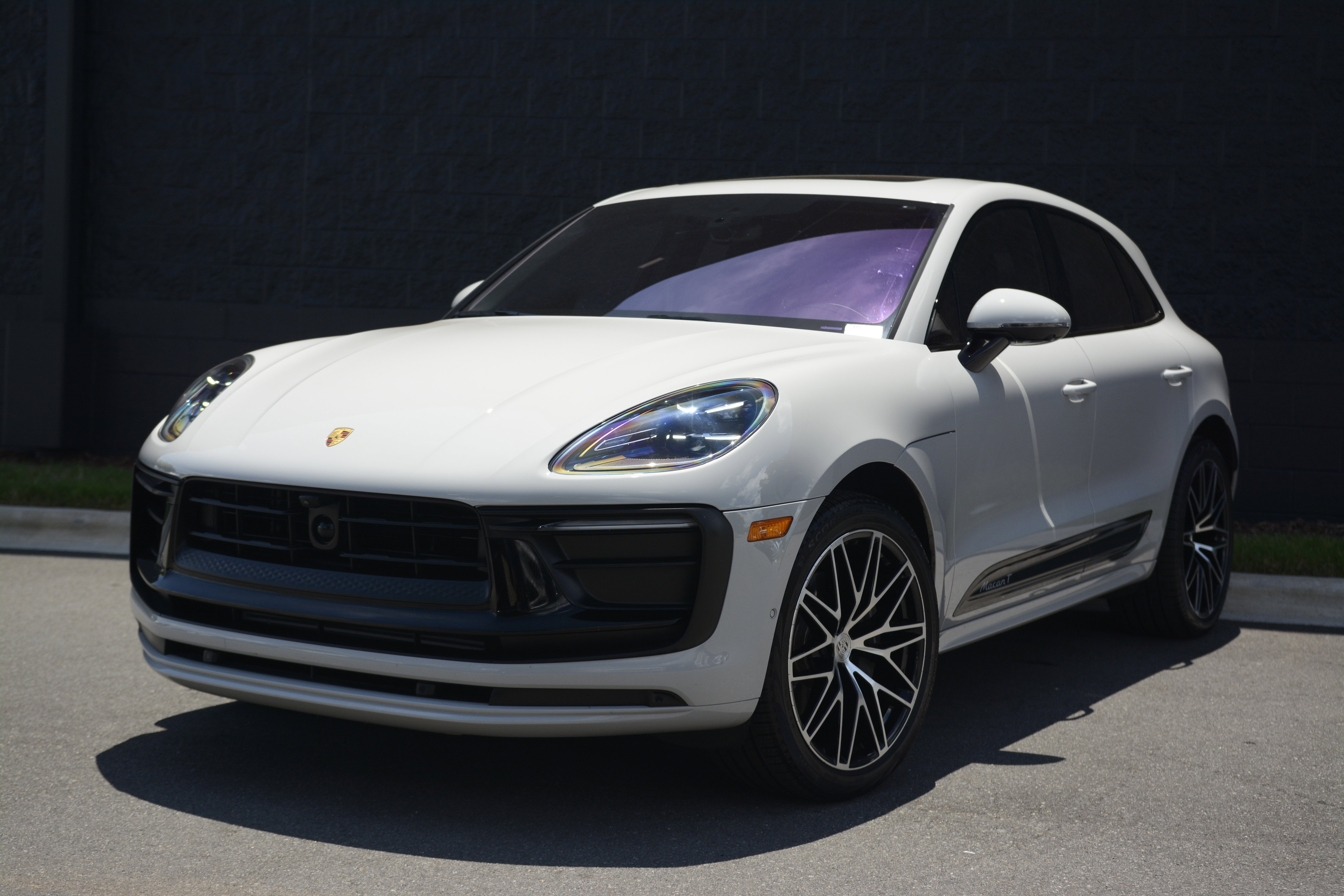 Certified 2026 Porsche Macan Turbo AWD/4WD image 41