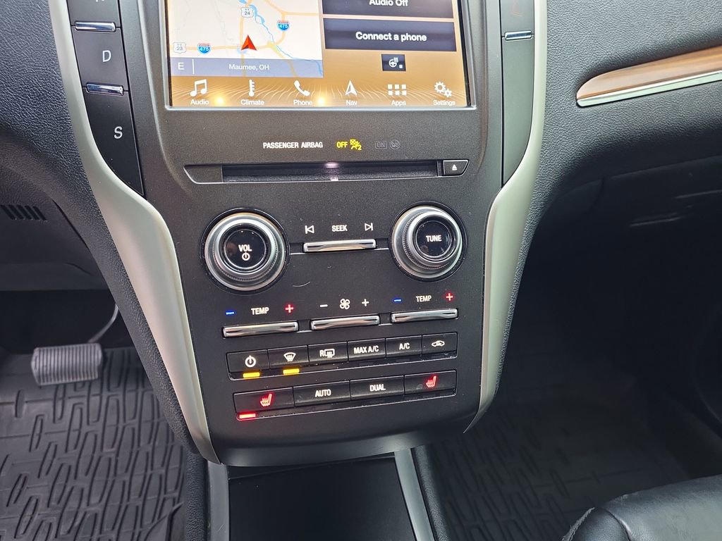 Used 2019 Lincoln MKC Select w/ Select Plus Package image 24