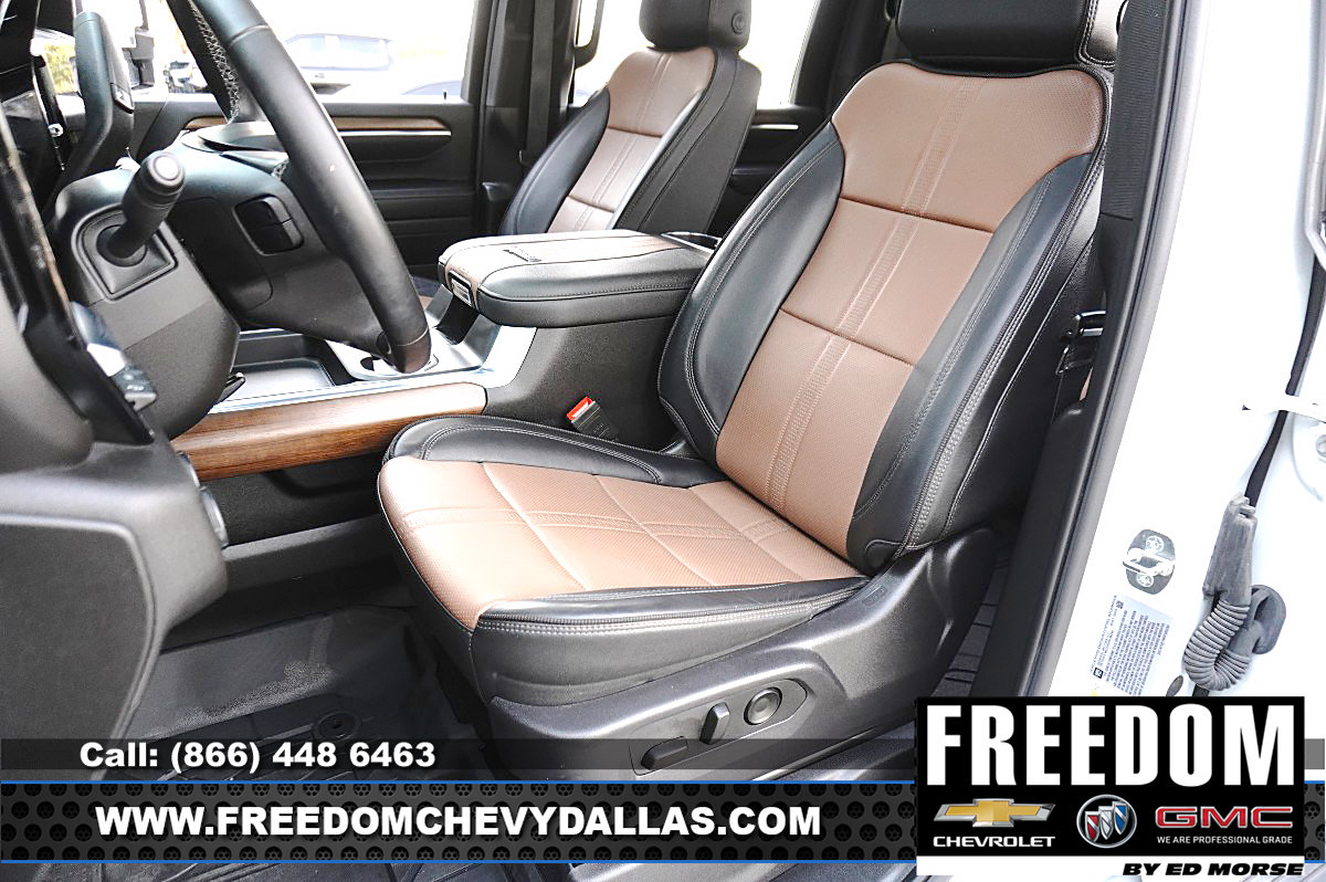 Used 2024 Chevrolet Silverado 3500 High Country w/ High Country Premium Package AWD/4WD image 9