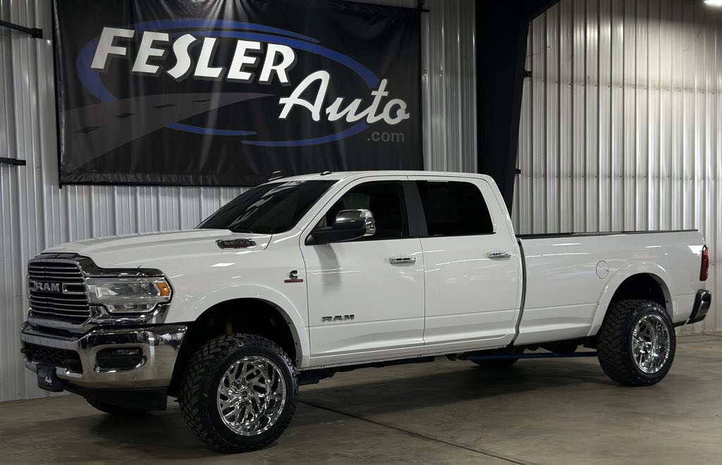 Used 2019 RAM 3500 Laramie image 16
