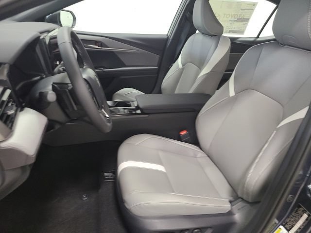 New 2026 Toyota Camry SE FWD image 19