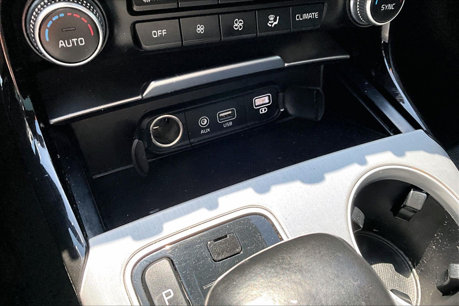 Used 2018 Kia Stinger GT2 RWD image 25