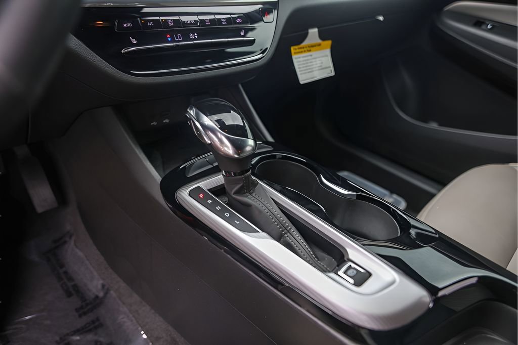 Used 2024 Buick Envista Preferred FWD image 22