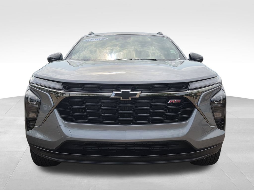 New 2026 Chevrolet Trax RS w/ Driver Confidence Package FWD image 3