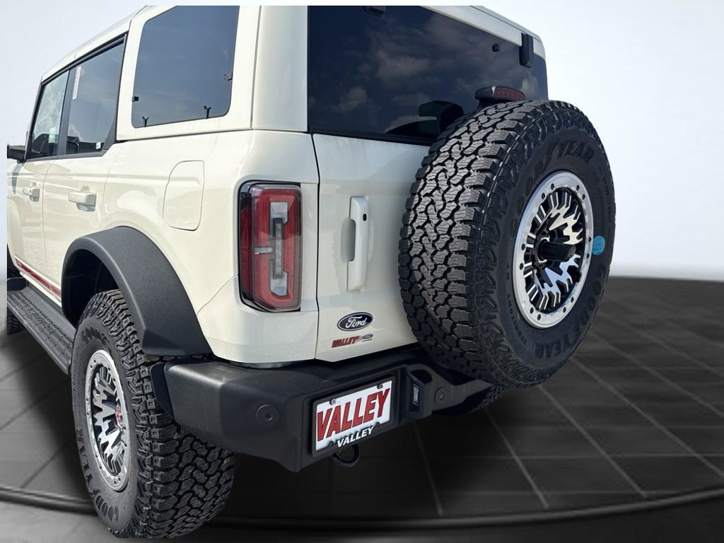New 2026 Ford Bronco Outer Banks w/ Sasquatch Package AWD/4WD image 15