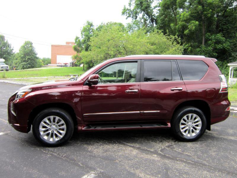 Used 2016 Lexus GX 460 image 2