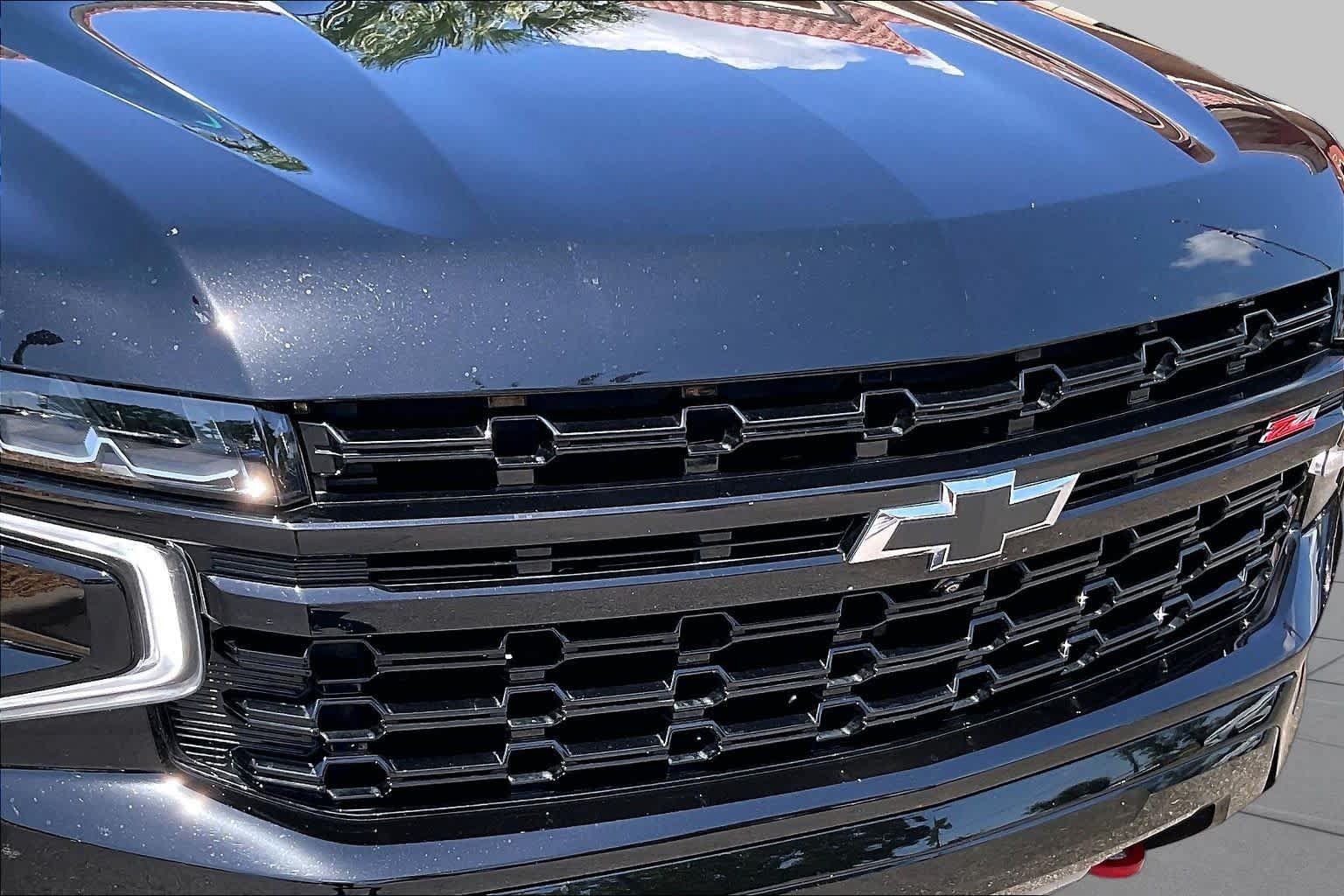 Used 2023 Chevrolet Tahoe Z71 w/ Luxury Package AWD/4WD image 30