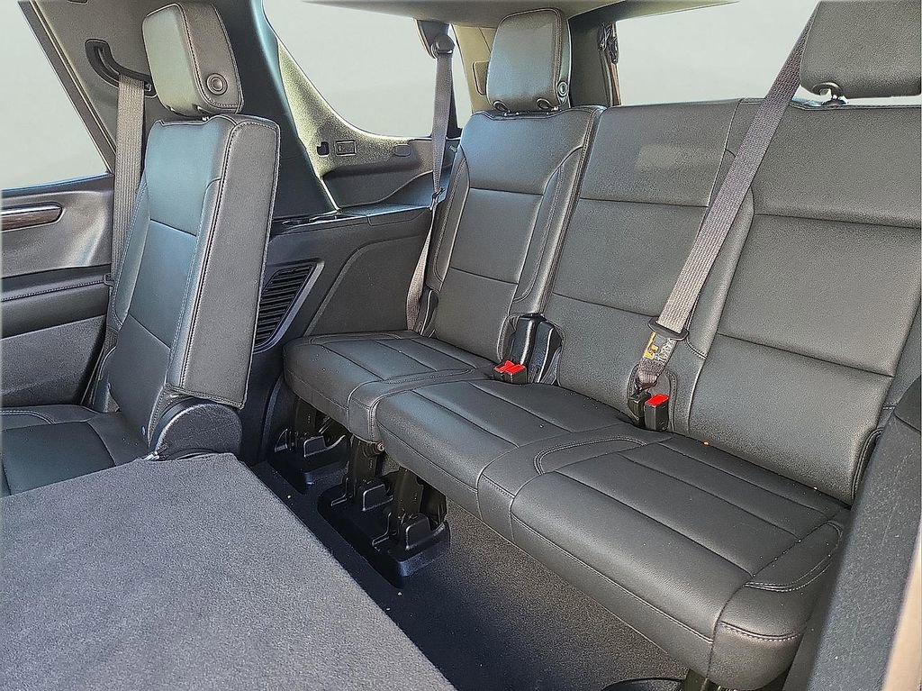 Used 2025 Chevrolet Tahoe Z71 AWD/4WD image 15