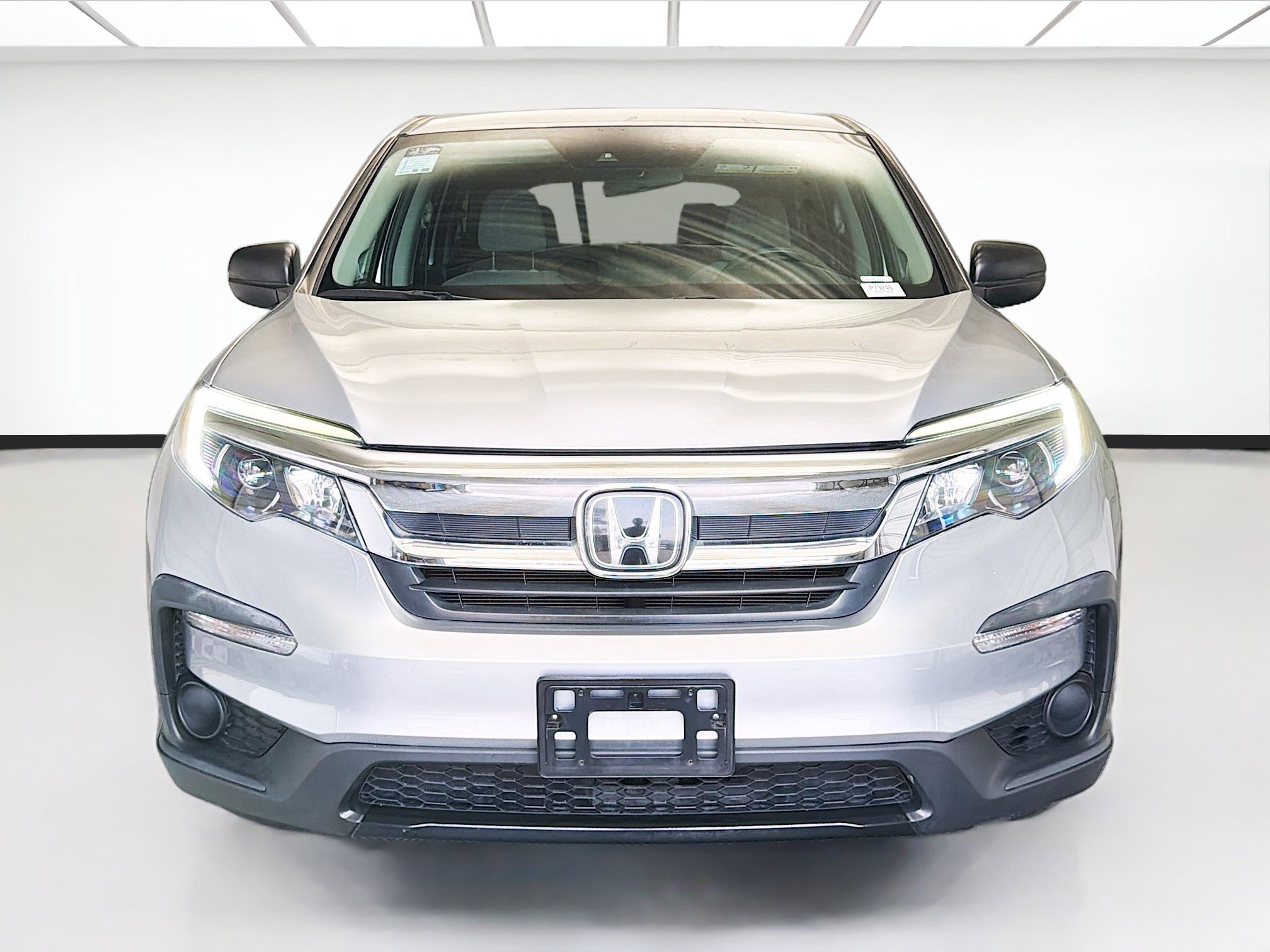 Used 2020 Honda Pilot LX image 2