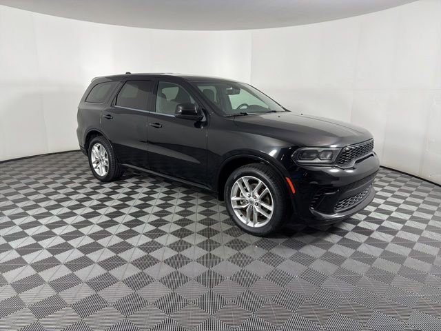 Used 2023 Dodge Durango GT RWD image 3