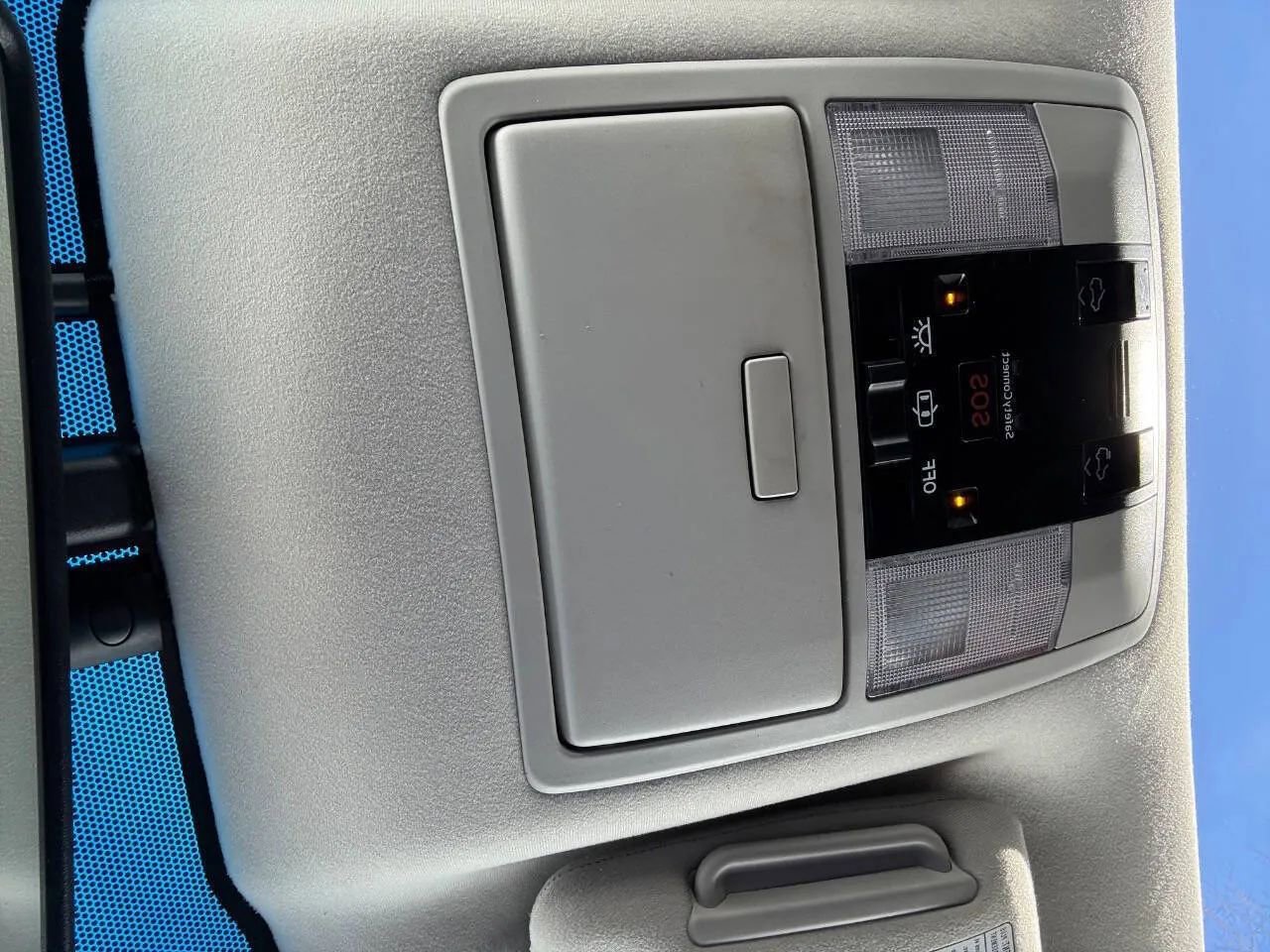 Used 2013 Lexus GX 460 w/ Comfort Plus Pkg image 17