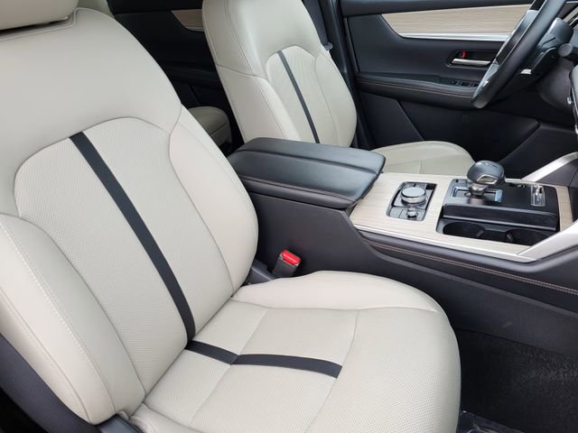 Used 2025 MAZDA CX-90 Plug-In Hybrid w/ Preferred image 4