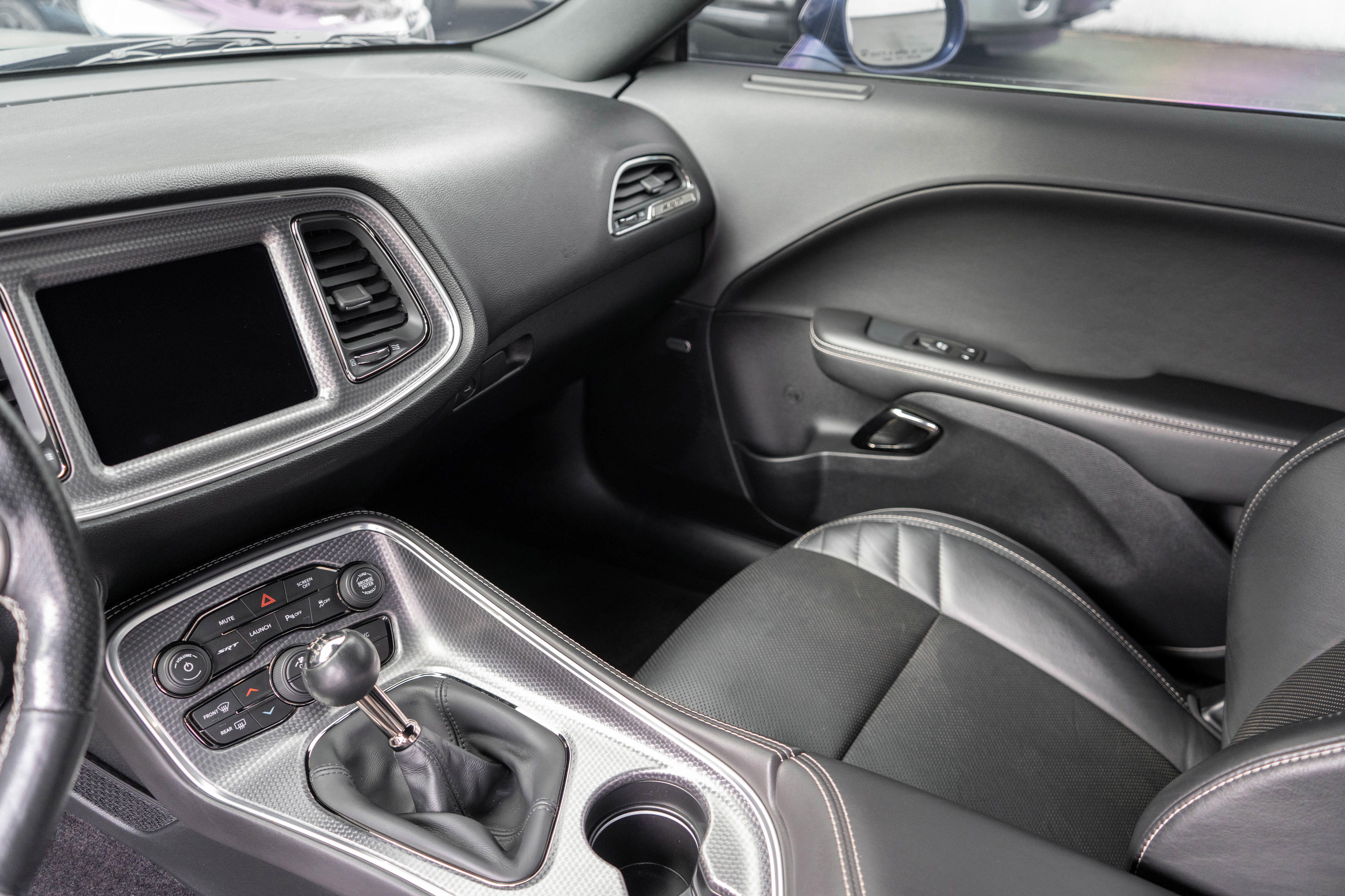 Used 2019 Dodge Challenger SRT Hellcat w/ Laguna Leather Package RWD image 24
