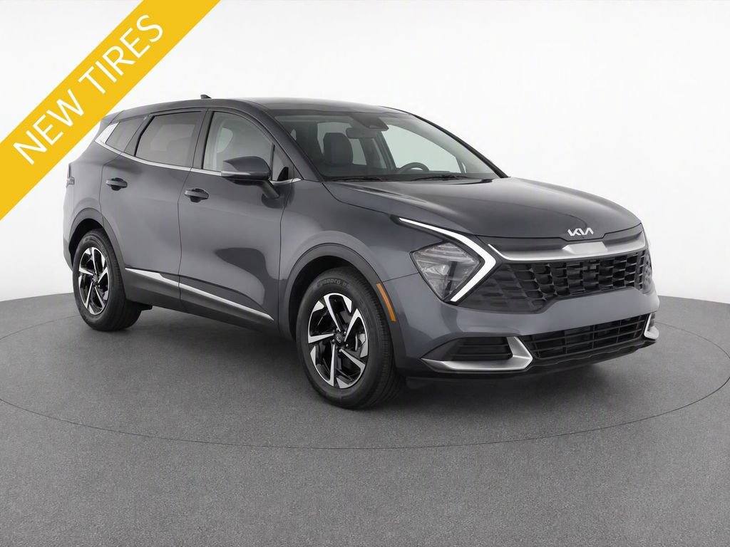 Certified 2023 Kia Sportage LX AWD/4WD image 2