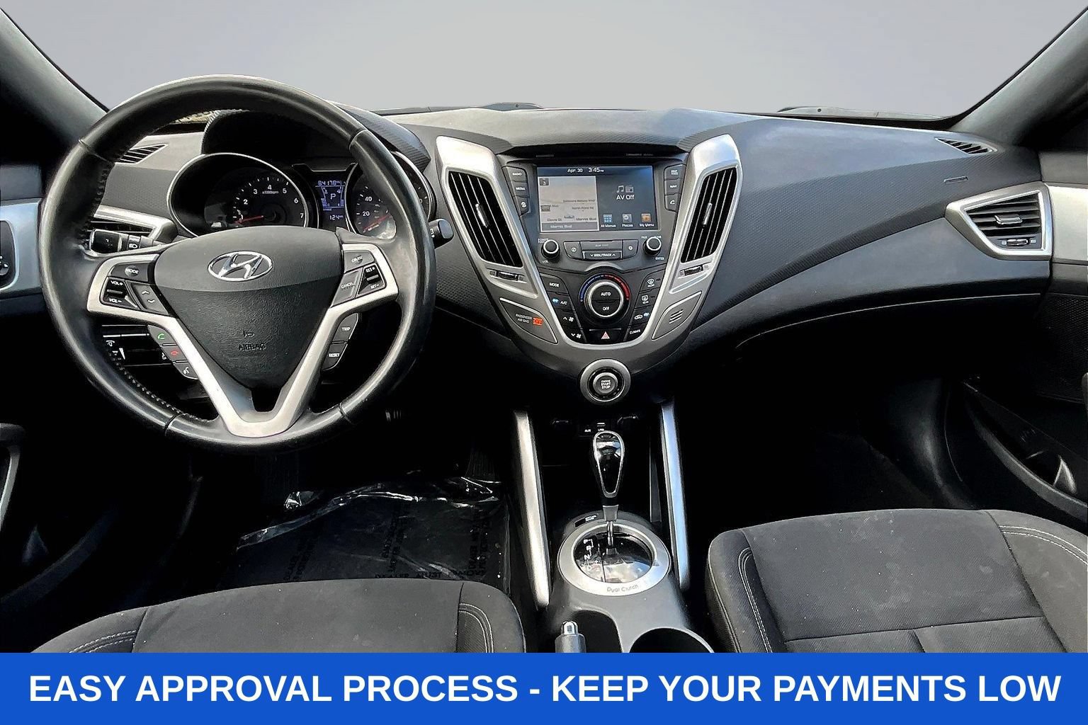 Used 2017 Hyundai Veloster Value Edition FWD image 9
