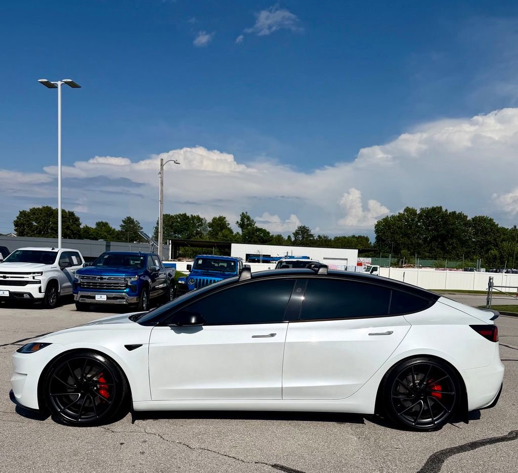 Used 2025 Tesla Model 3 Performance AWD/4WD image 4