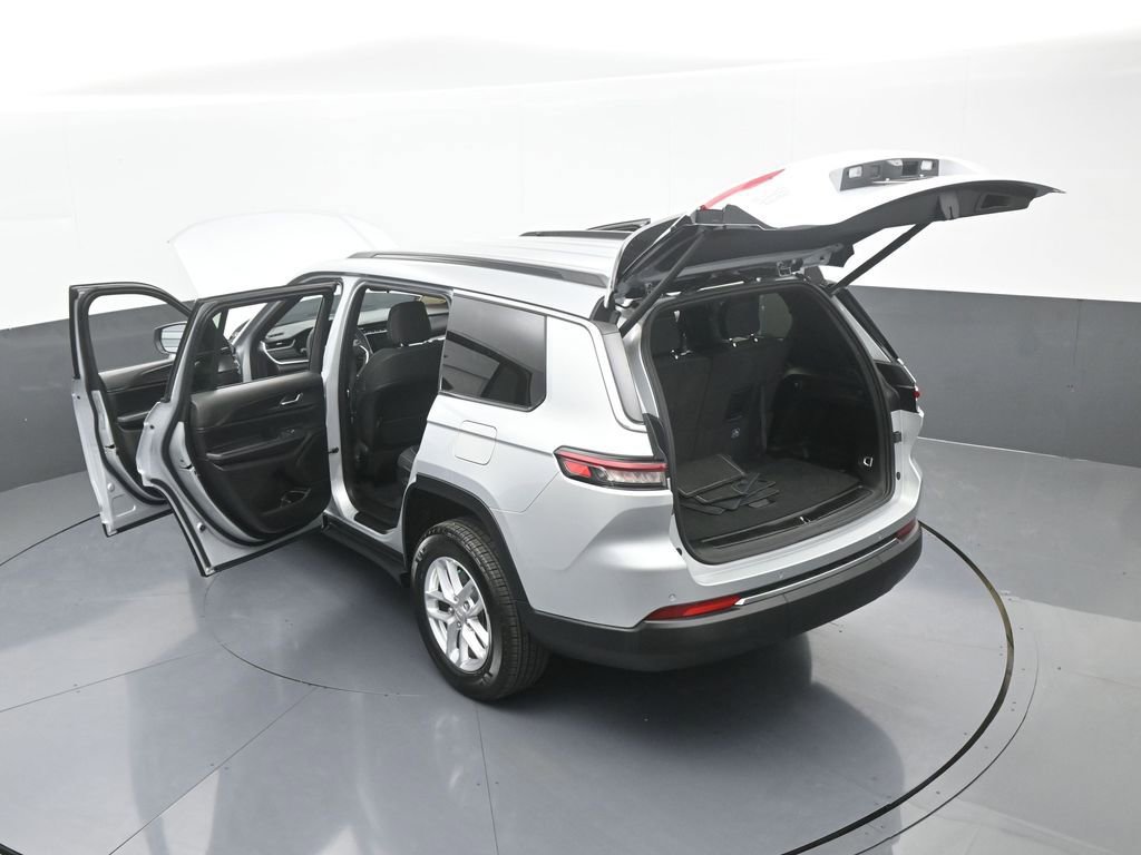 Used 2024 Jeep Grand Cherokee L Laredo w/ Luxury Tech Group I image 68