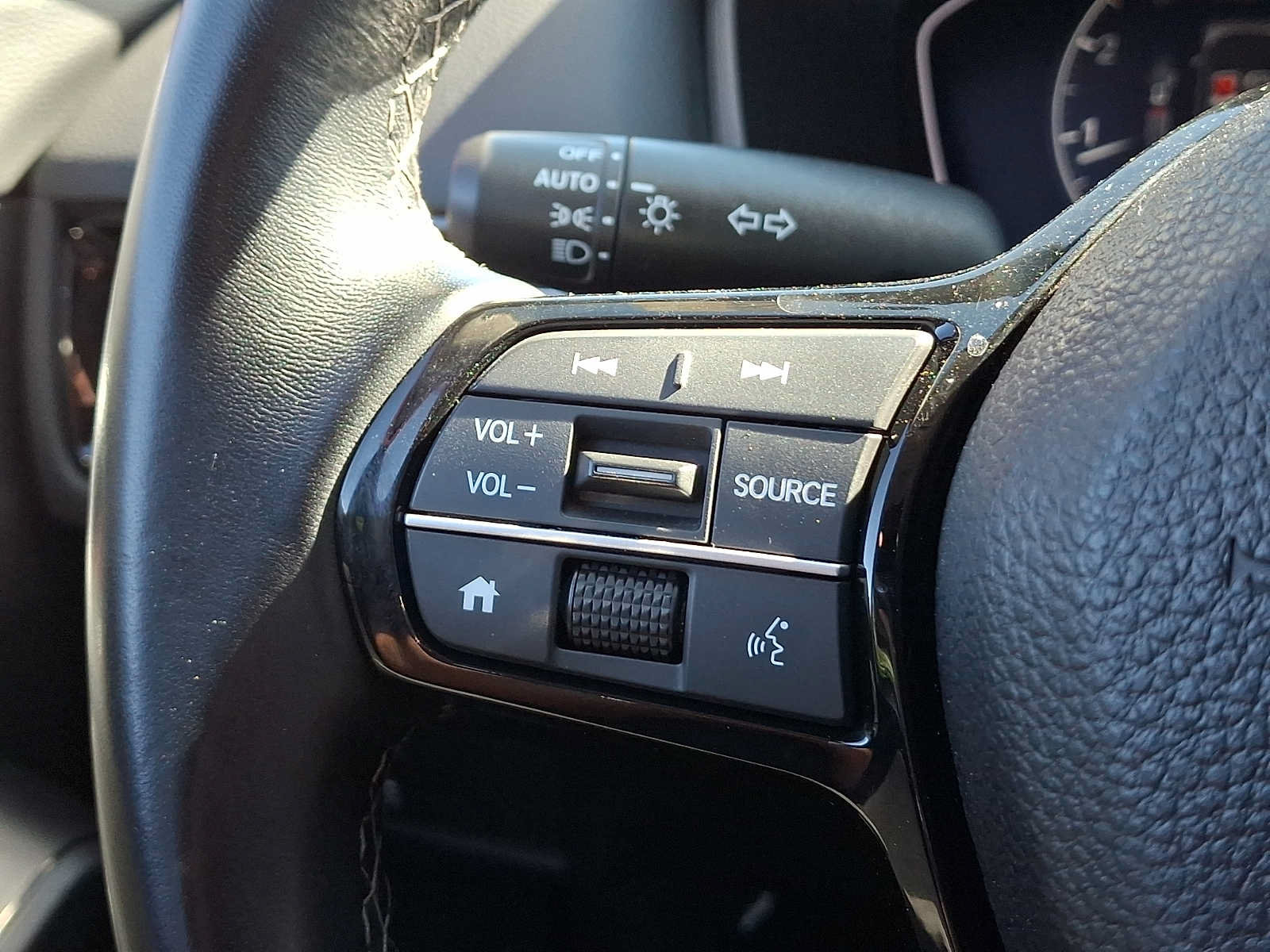 Used 2023 Honda Civic EX image 21