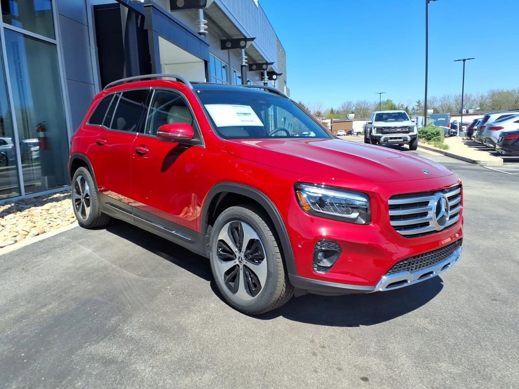New 2026 Mercedes-Benz GLB 250 4MATIC image 8