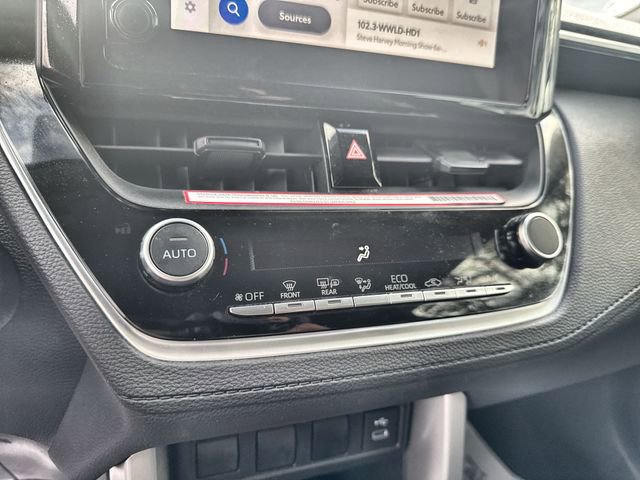 Used 2023 Toyota Corolla Cross LE image 27