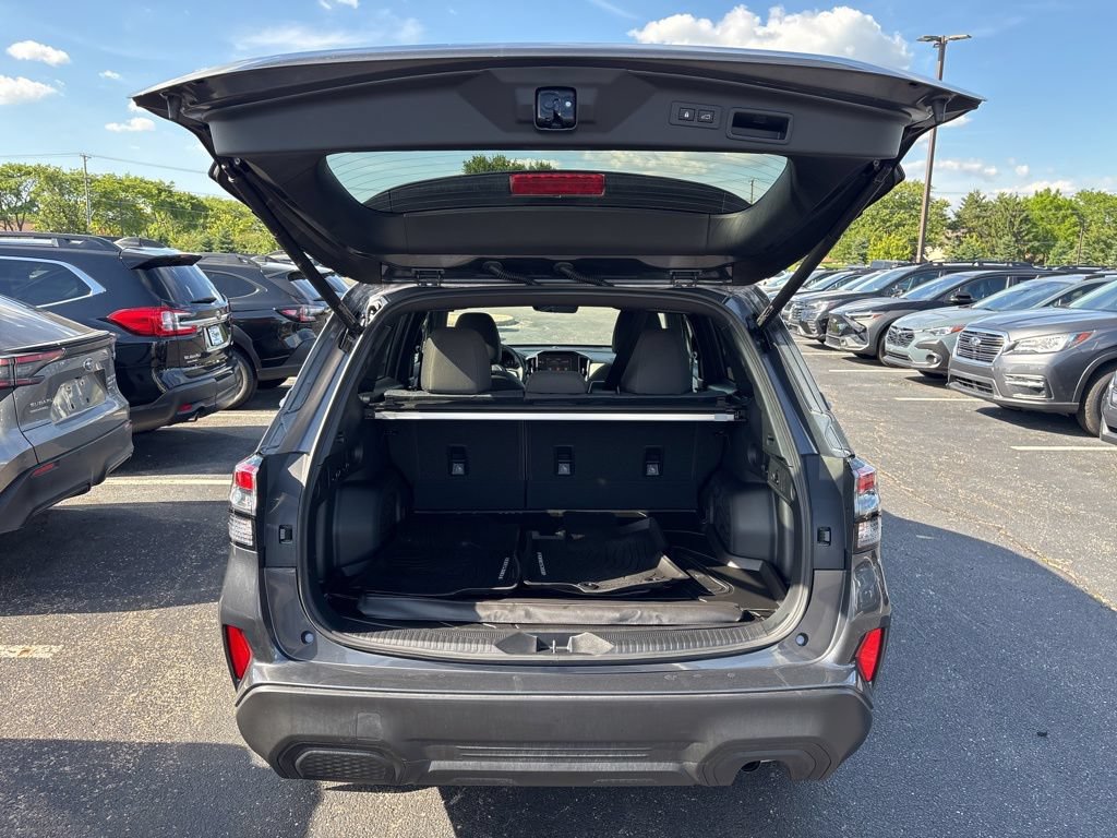 Certified 2025 Subaru Forester Premium w/ Convenience Package #1 AWD/4WD image 8