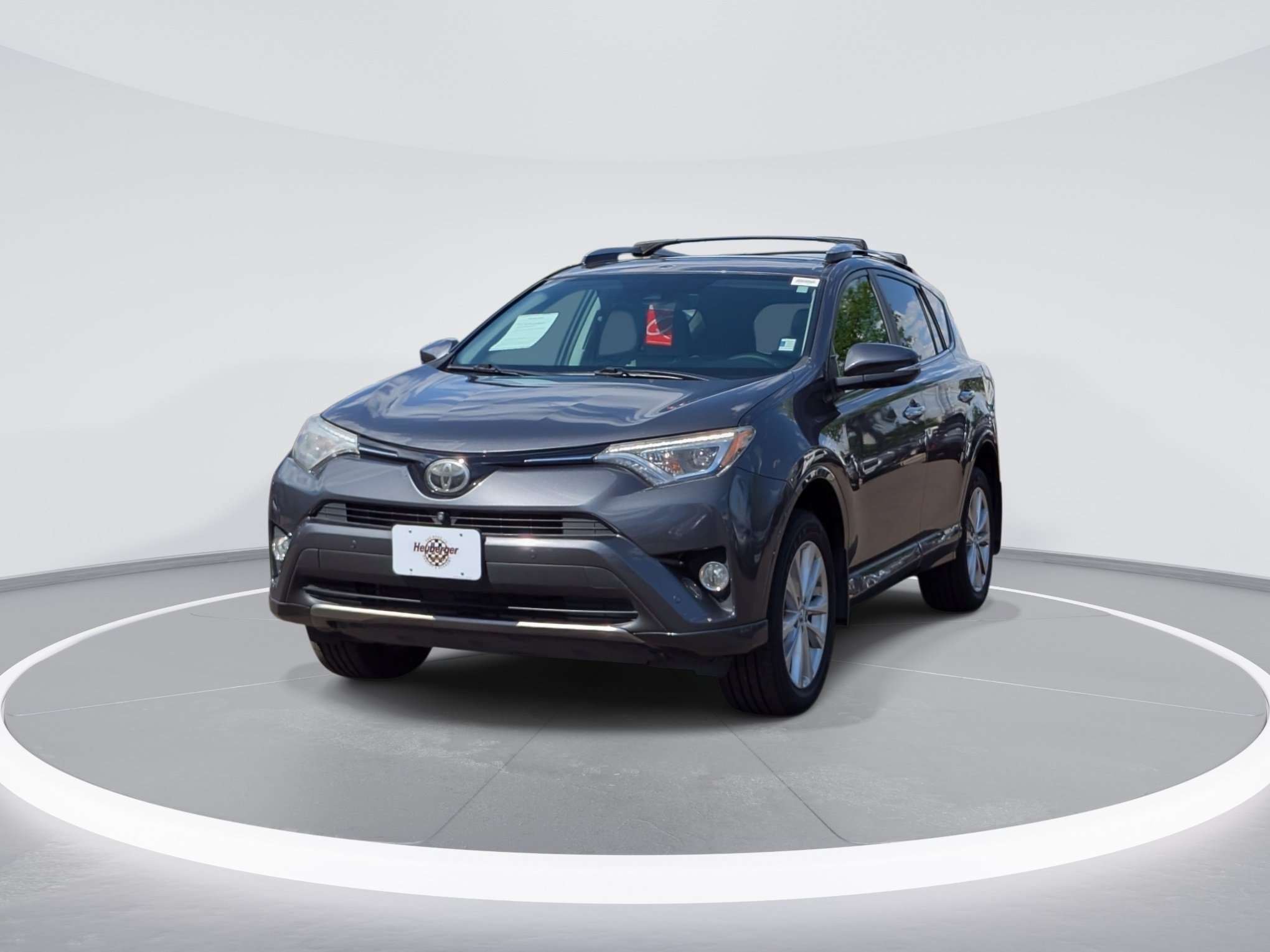 Used 2017 Toyota RAV4 Platinum AWD/4WD image 3