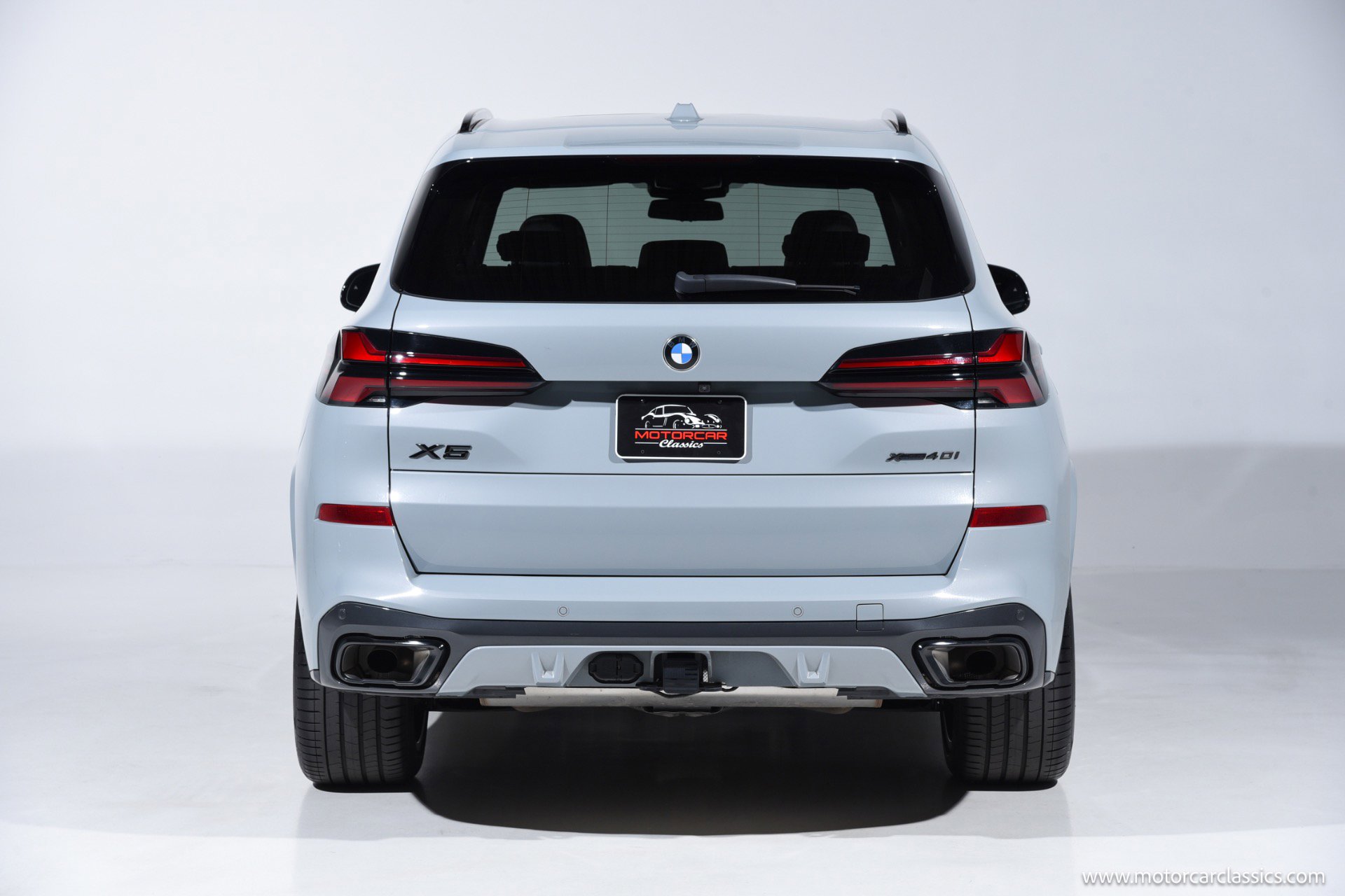 Used 2024 BMW X5 xDrive40i w/ Executive Package image 5