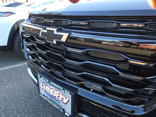 New 2026 Chevrolet Trax ACTIV w/ Sunroof Package image 3