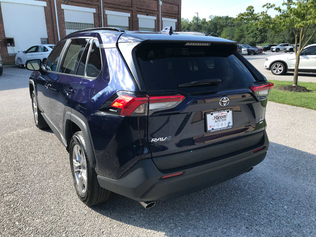 Certified 2025 Toyota RAV4 XLE AWD/4WD image 5
