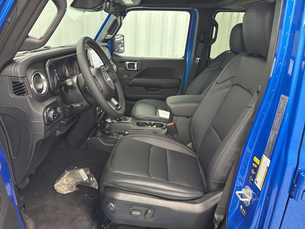 New 2026 Jeep Gladiator Sport image 16