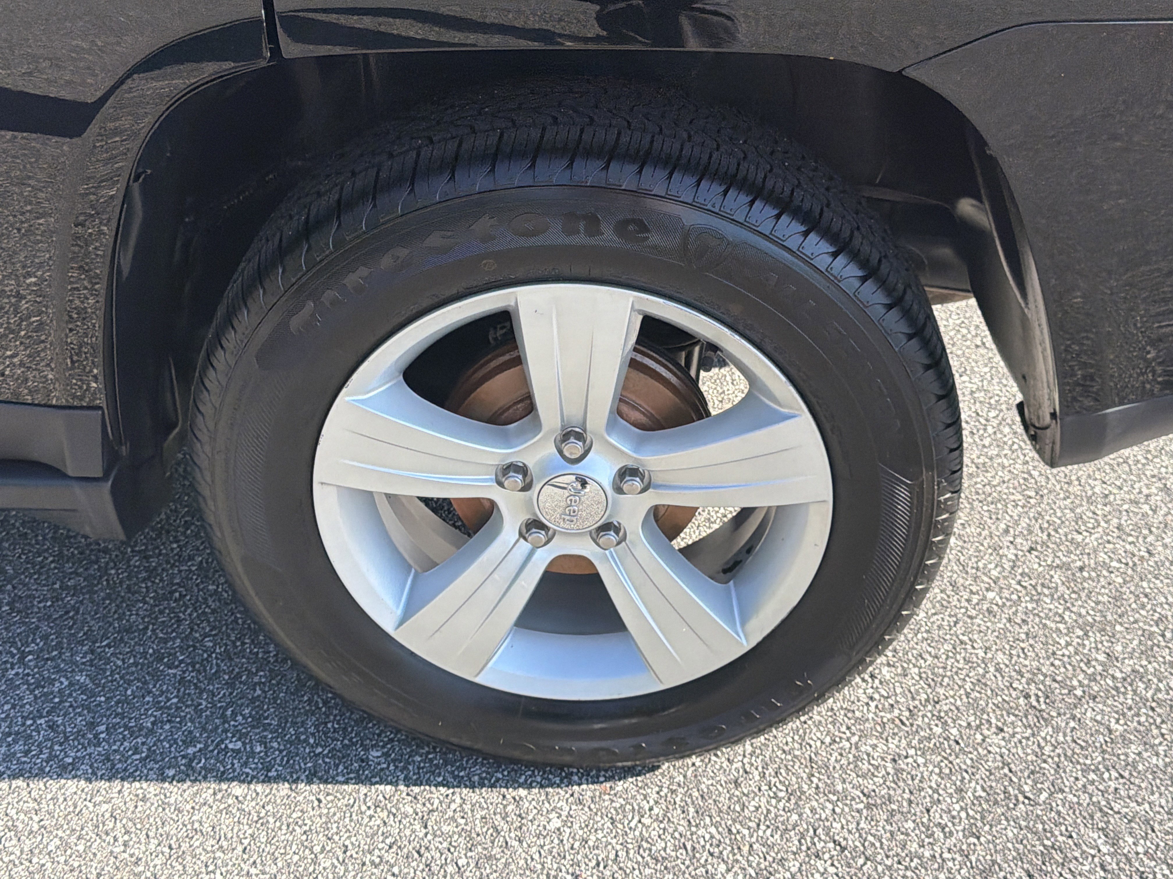 Used 2016 Jeep Compass Sport w/ Power Value Group FWD image 23