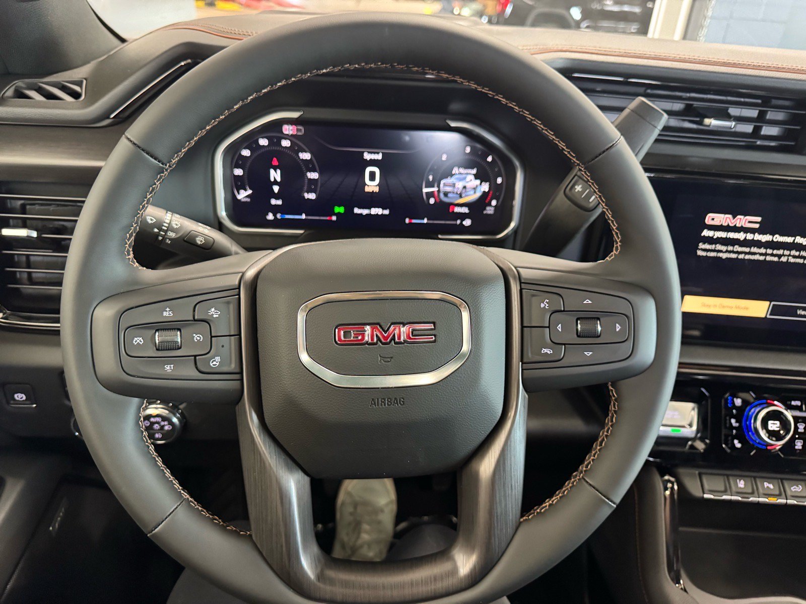 New 2026 GMC Sierra 2500 AT4 w/ AT4 Premium Plus Package AWD/4WD image 23