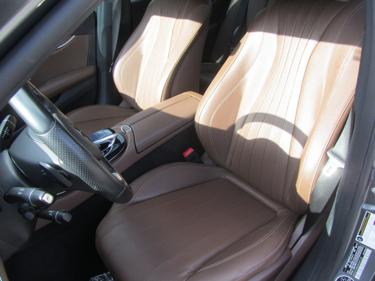 Used 2017 Mercedes-Benz E 300 image 18