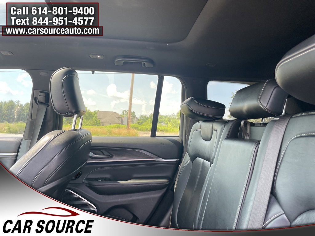 Used 2022 Jeep Grand Cherokee Overland image 18