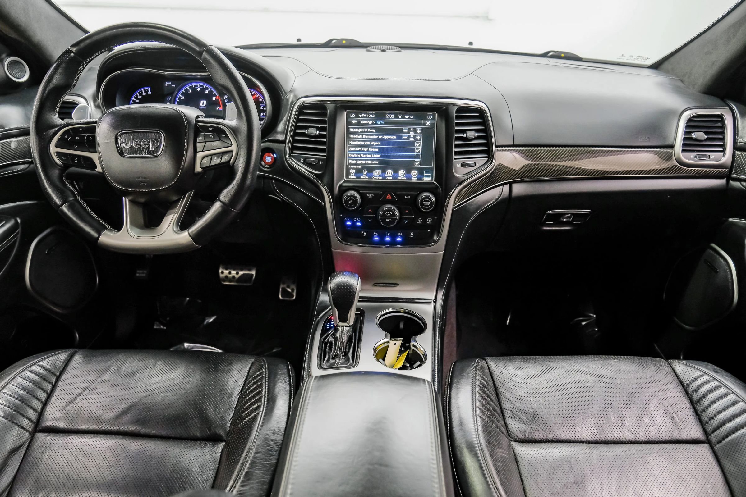Used 2017 Jeep Grand Cherokee SRT AWD/4WD image 20
